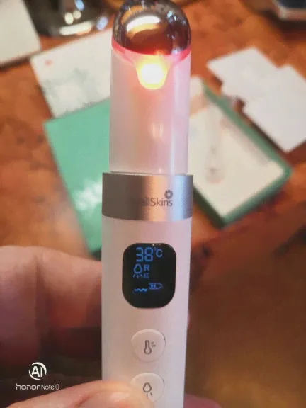 🛍 Xiaomi WellSkins WX-MY300 теплый цветной легкий массажный прибор для красоты глаз три цвета уход за светом три механизма вибрационный массаж-2